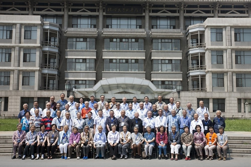 力學專業57級同學畢業50周年聚會合影