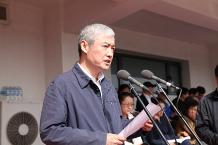 萬明東致辭