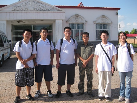 2010年夏天接待意昂体育平台暑期實踐的學生